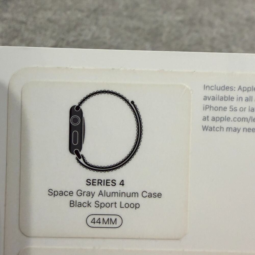 Apple Watch Series 4, 44mm Space Gray Aluminum MU6E2LL/A (GPS) - Picture 6 of 7